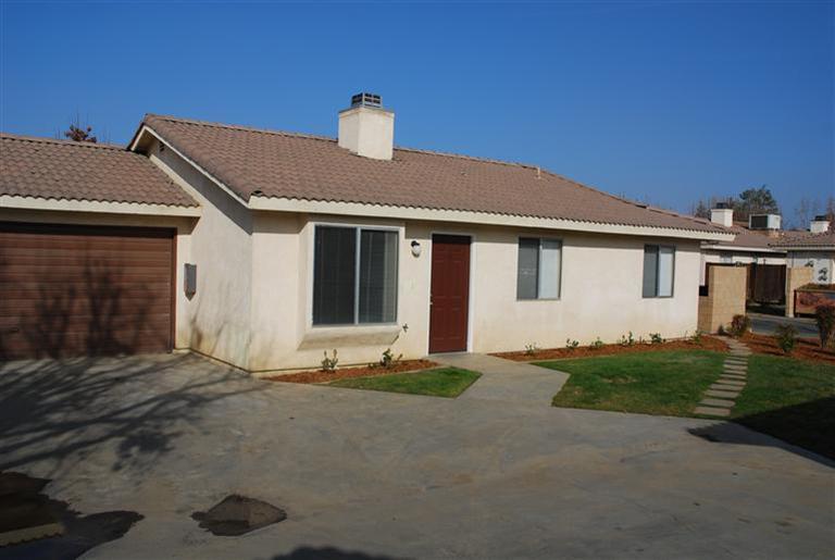 3122 Brookside Drive Bakersfield, CA 93311 - Photo 4 of 4