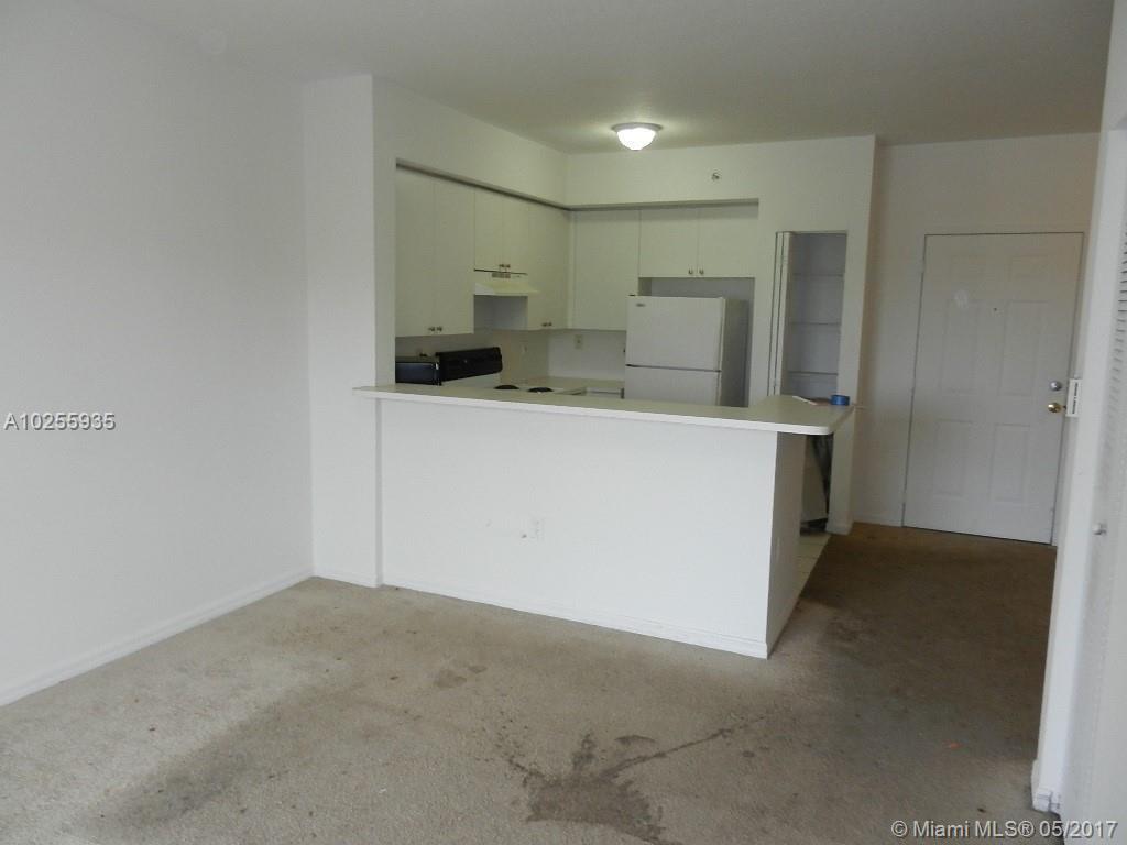 11040 Southwest 196th Street, Unit 412 Cutler Bay, FL 33157 - Photo 9 of 20