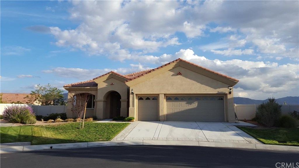 10102 Darby Road Apple Valley, CA 92308 - Photo 1 of 1