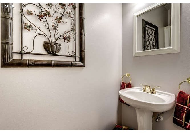 3534 Northwest Pacific Rim Drive Camas, WA 98607 - Photo 14 of 32 Gallery Image 14