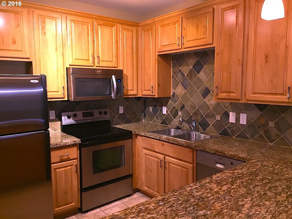 20508 Southwest Roy Rogers Road Sherwood, OR 97140 - Photo 7 of 9 Gallery Image 7
