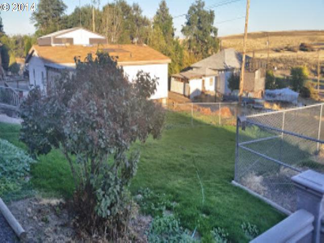 505 Scott Street Moro, OR 97039 - Photo 3 of 15 Gallery Image 3