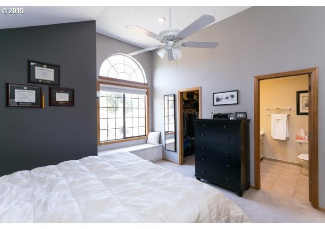 13205 Southwest Chelsea Loop Tigard, OR 97223 - Photo 10 of 16 Gallery Image 10