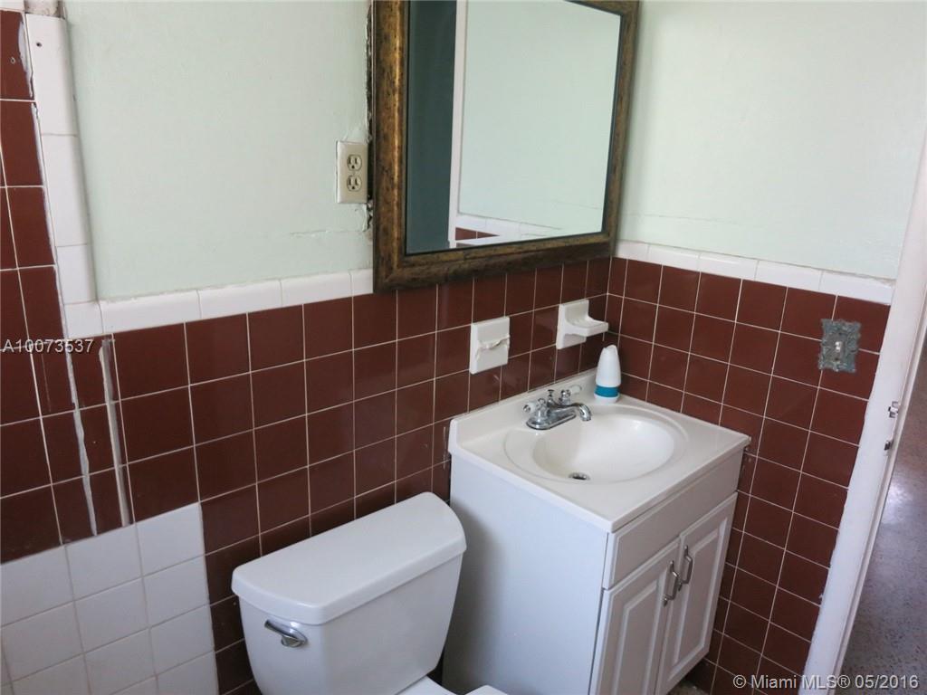 1023 Northwest 33rd Street Miami, FL 33127 - Photo 24 of 26