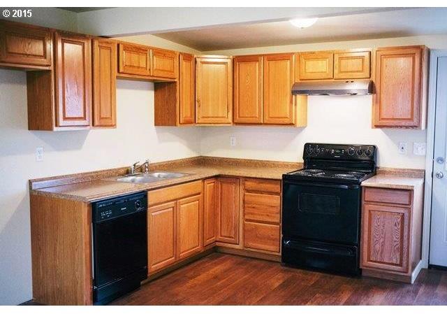 1075 Dairy Loop Road Roseburg, OR 97471 - Photo 1 of 11 Gallery Image 1