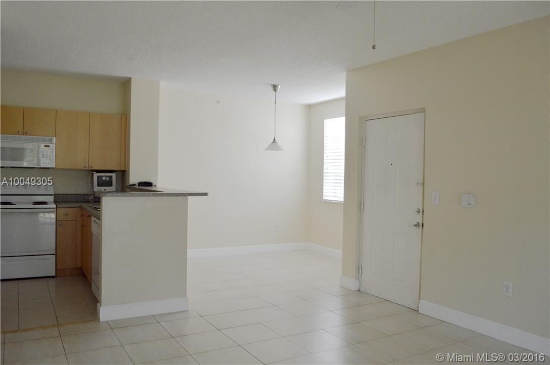 8020 North Nob Hill Road, Unit 107 Tamarac, FL 33321 - Photo 14 of 22 Gallery Image 14