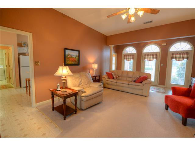 1371 River Ridge Drive Collierville, TN 38017 - Photo 5 of 25 The great room leads easily into the kitchen. Off to the left you see a little peak of the laundry room. This home is move in ready!