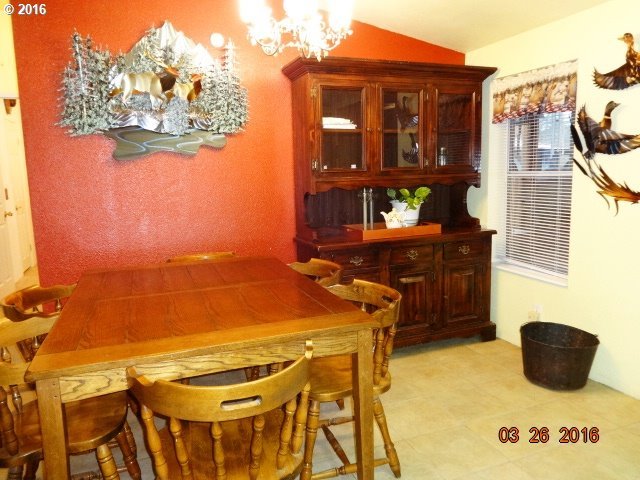 851 Lone Rock Road Glide, OR 97443 - Photo 12 of 32 Gallery Image 12