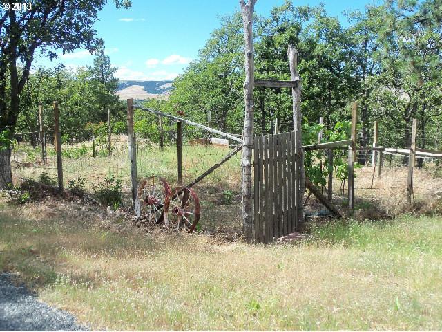 5352 Hawley Steele Road The Dalles, OR 97058 - Photo 15 of 16 Gallery Image 15