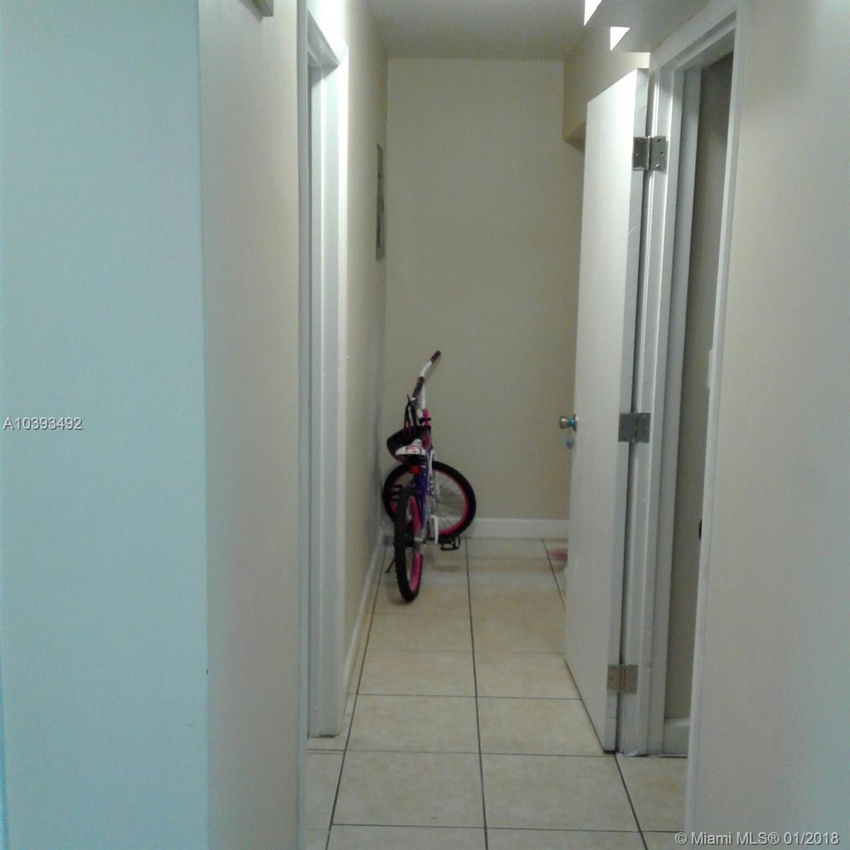 402 Phippen Waiters Road Dania Beach, FL 33004 - Photo 12 of 23 Gallery Image 12