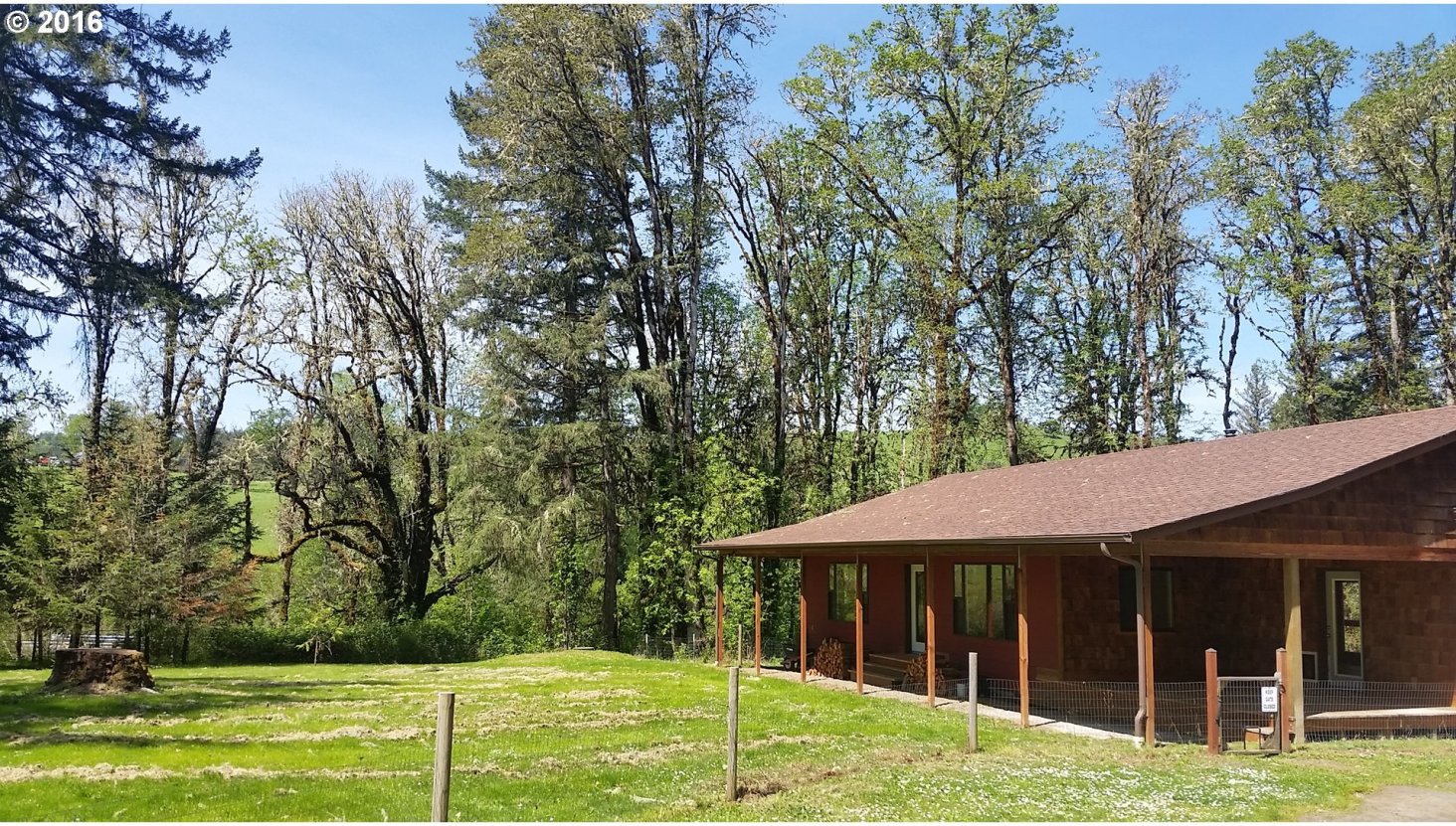 1605 Hogan Road Oakland, OR 97462 - Photo 16 of 19