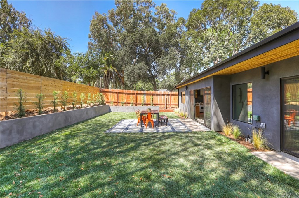 945 Jane Place Pasadena, CA 91105 - Photo 32 of 33