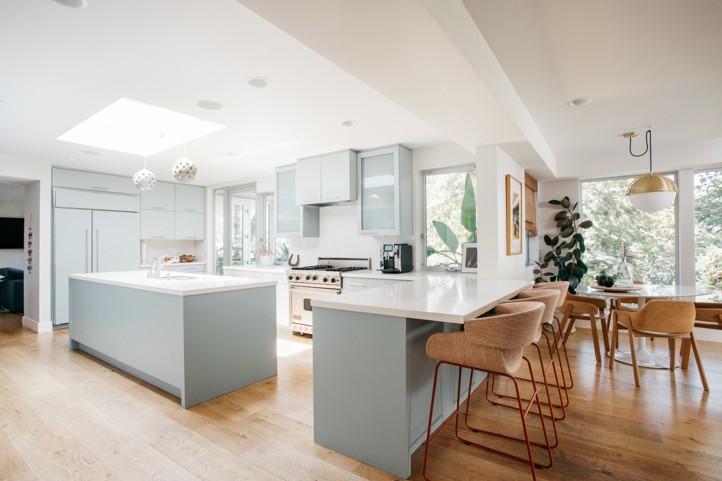 2017 De Mille Drive Los Angeles, CA 90027 - Photo 13 of 24