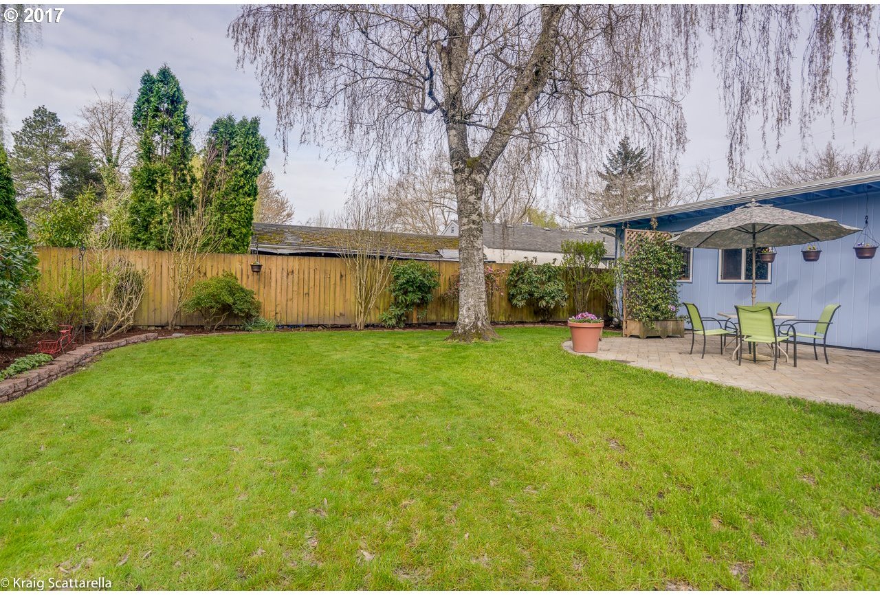 13260 Southwest Rita Drive Beaverton, OR 97005 - Photo 9 of 28 Gallery Image 9