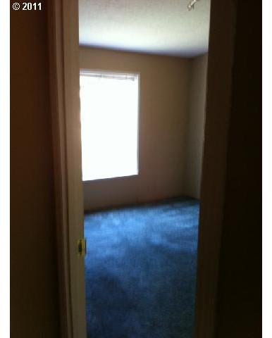 1330 Southwest Pucker Huddle Road White Salmon, WA 98672 - Photo 15 of 16 Gallery Image 15
