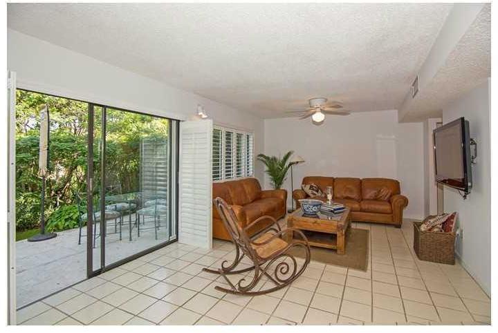 414 Fernwood Road Key Biscayne, FL 33149 - Photo 8 of 23