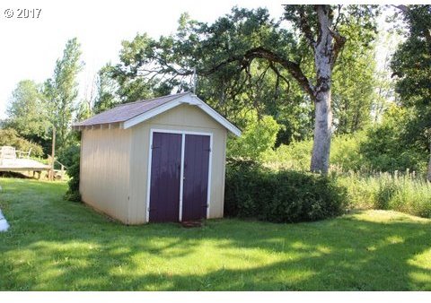 1441 Sunset Road Hood River, OR 97031 - Photo 18 of 24 Gallery Image 18