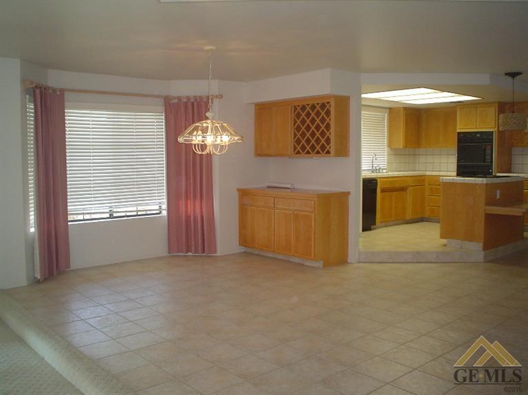 4511 North Wheeler Ridge Road Arvin, CA 93203 - Photo 14 of 18