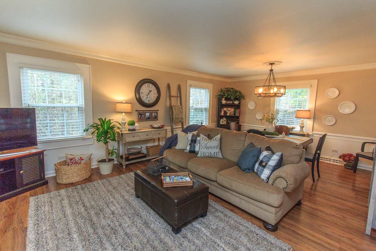 300 Oakgrove Road Selmer, TN 38375 - Photo 3 of 13 Gallery Image 3
