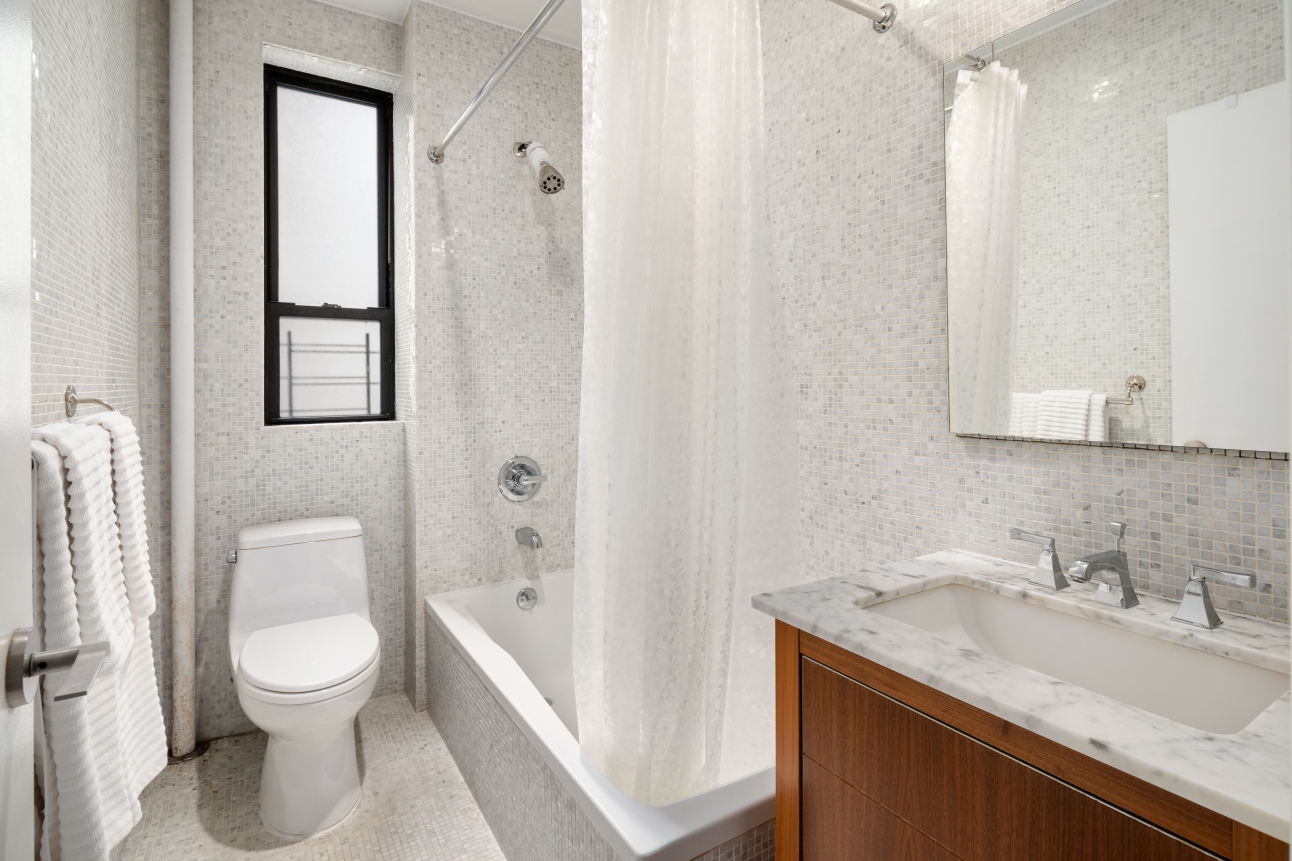 120 West 58th Street, Unit 9C Manhattan, NY 10019 - Photo 5 of 6
