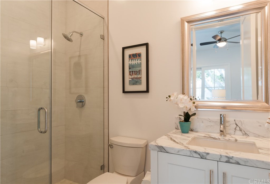 2622 Maple Avenue Manhattan Beach, CA 90266 - Photo 9 of 45