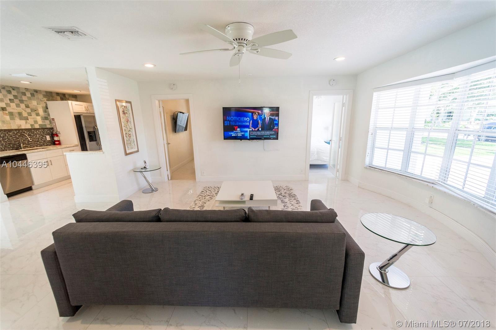 210 Southeast 4th Street Dania Beach, FL 33004 - Photo 7 of 41