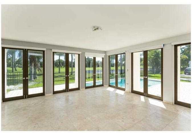 5301 Alton Road Miami Beach, FL 33140 - Photo 5 of 9