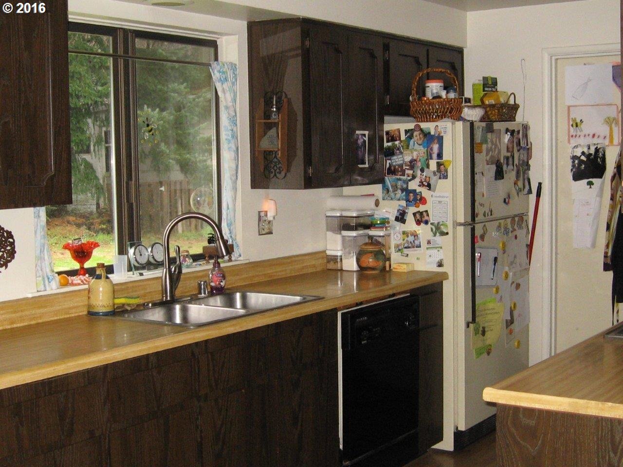 62 Shipherd Falls Road Carson, WA 98610 - Photo 3 of 26 Gallery Image 3