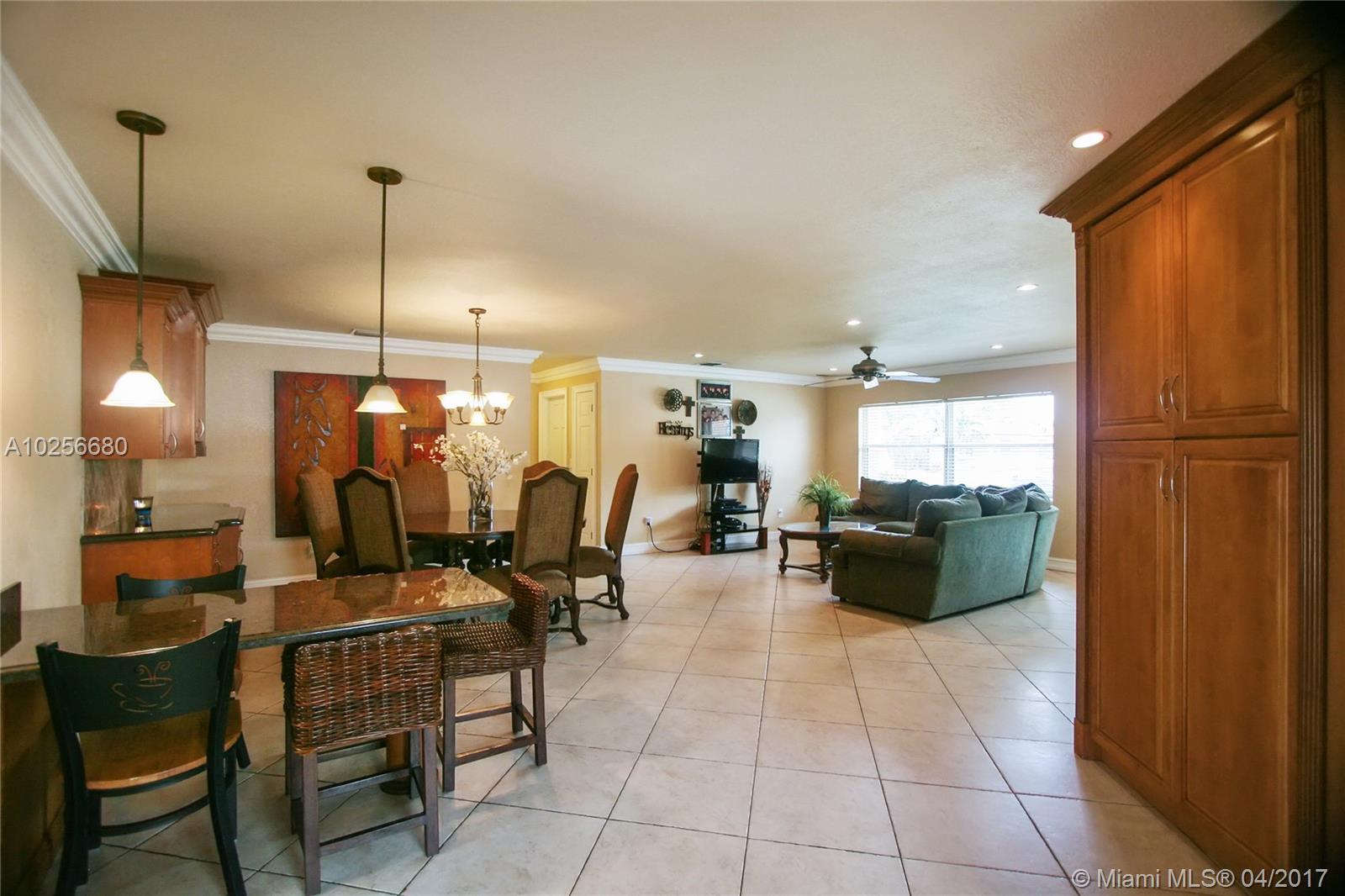 10690 Emperor Street Boca Raton, FL 33428 - Photo 16 of 31