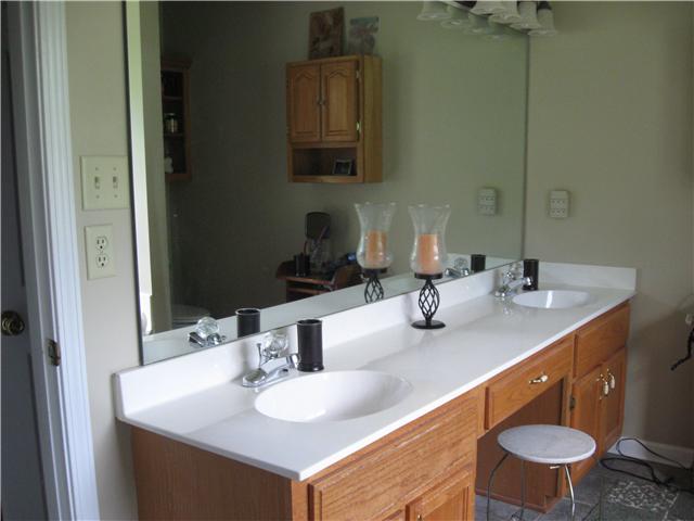 7205 Walsh Road Millington, TN 38053 - Photo 7 of 12 Gallery Image 7