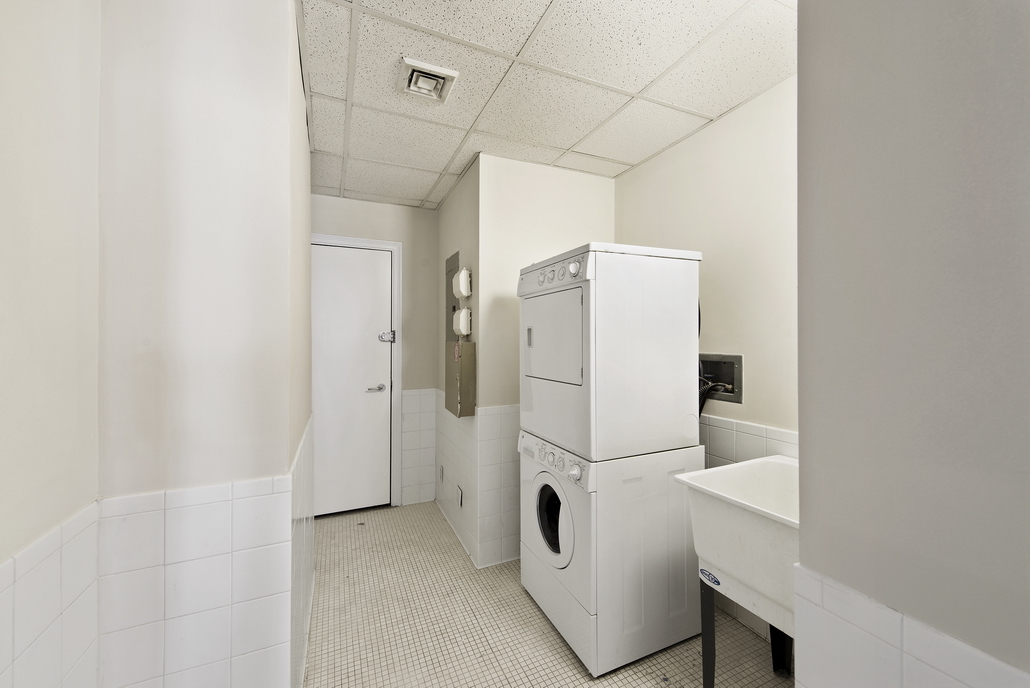 90 Franklin Street, Unit 3N Manhattan, NY 10013 - Photo 9 of 10