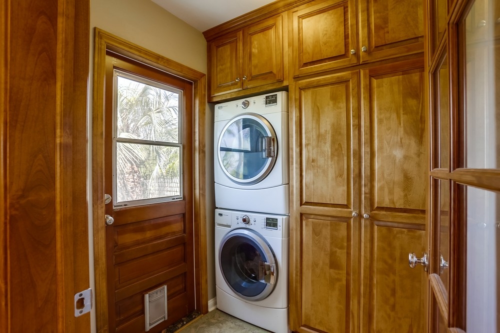 1502 Las Flores Drive Carlsbad, CA 92008 - Photo 8 of 22