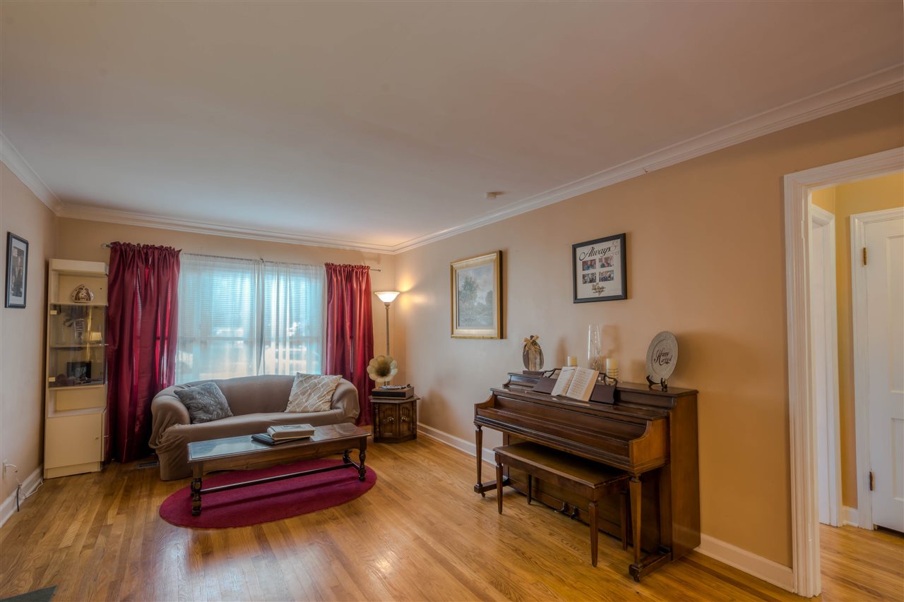 Hardwood Floor