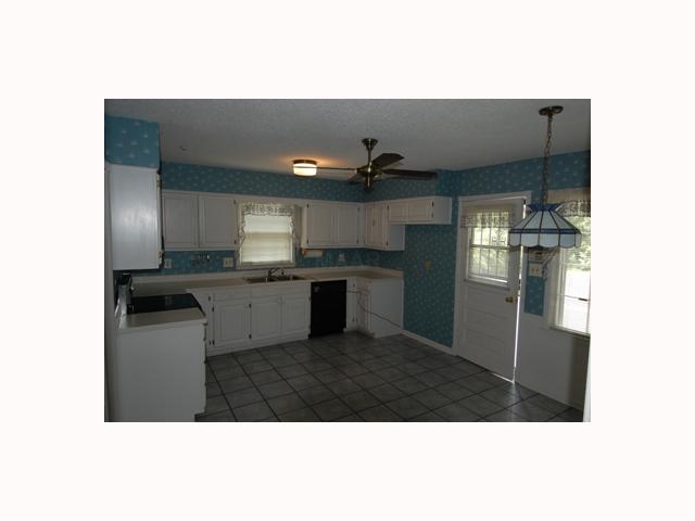 6156 Quince Road Memphis, TN 38119 - Photo 3 of 10 Gallery Image 3