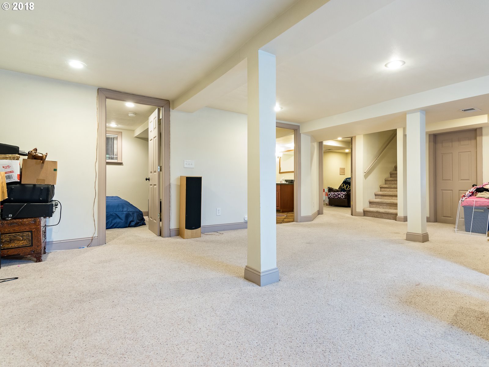 17547 Southwest Keystone Court Beaverton, OR 97007 - Photo 14 of 32 Gallery Image 14