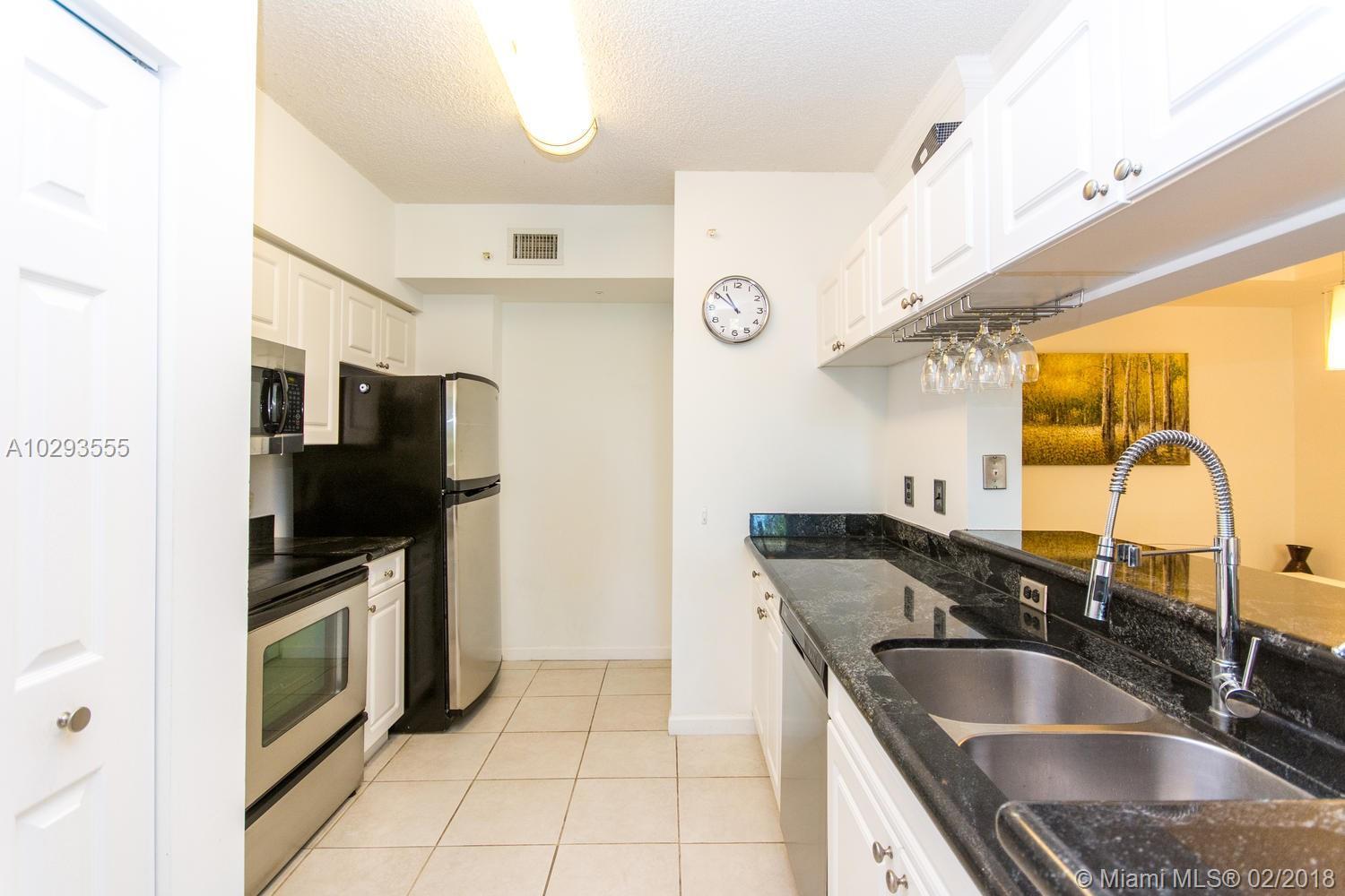 17100 North Bay Road, Unit 1415 Sunny Isles Beach, FL 33160 - Photo 10 of 35