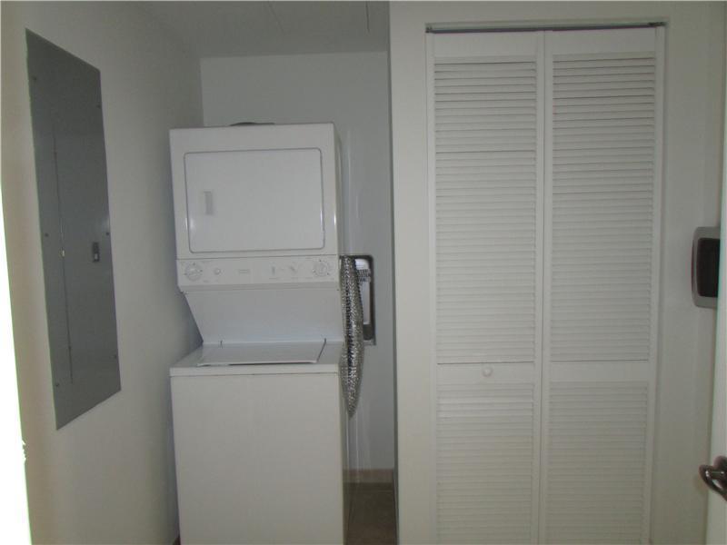 8395 Southwest 73rd Avenue, Unit 419 Miami, FL 33143 - Photo 13 of 24