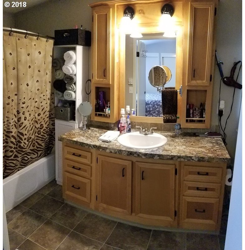 4360 Green Mountain Road Kalama, WA 98625 - Photo 27 of 32 Gallery Image 27