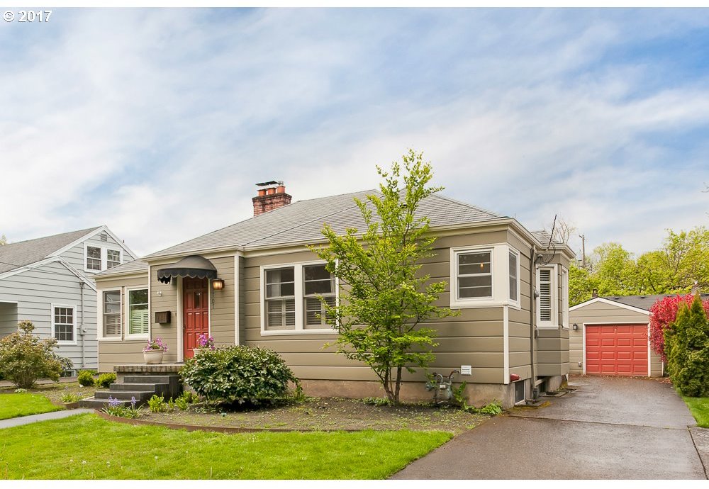 7707 Southeast Reed College Place Portland, OR 97202 - Photo 1 of 32 Gallery Image 1