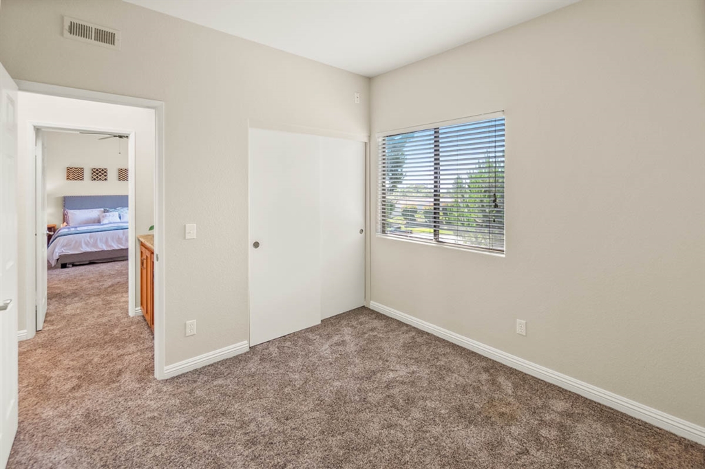 962 Alyssum Road Carlsbad, CA 92011 - Photo 15 of 22
