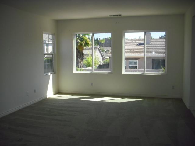 1866 Lagrange Road Chula Vista, CA 91913 - Photo 12 of 25 Gallery Image 12