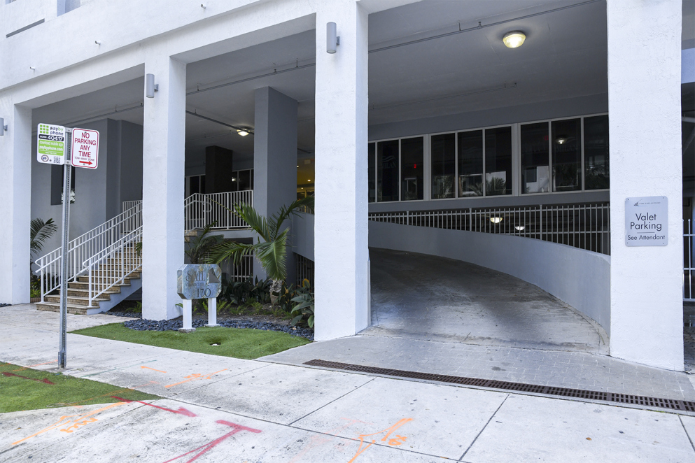 THE SAIL 170 SE 14th St, Miami, FL 33131 - Photo 3 of 3