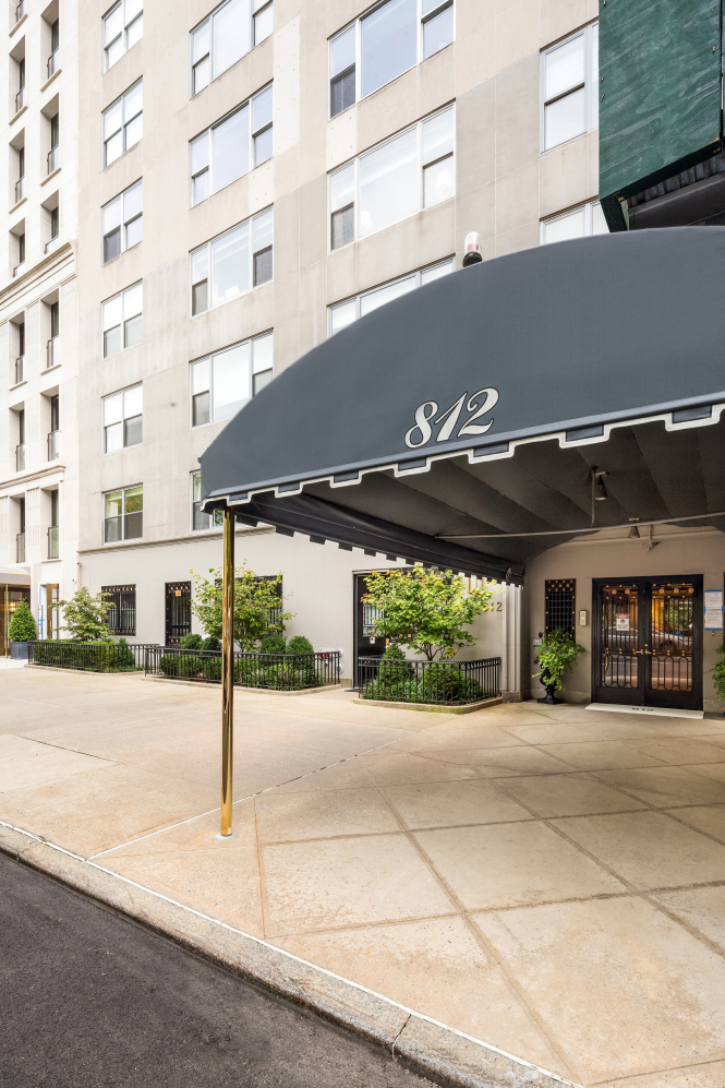 812 5th Avenue, Unit 15 Manhattan, NY 10065 - Photo 12 of 16