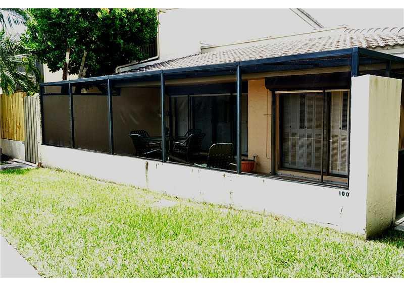 Emerald Hills Hollywood, FL 33021 - Photo 22 of 30