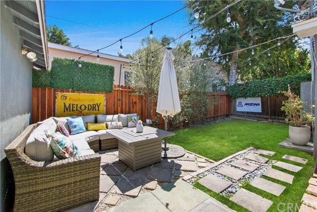 $645,000 | 420 East Roosevelt Road, Long Beach, CA 90807