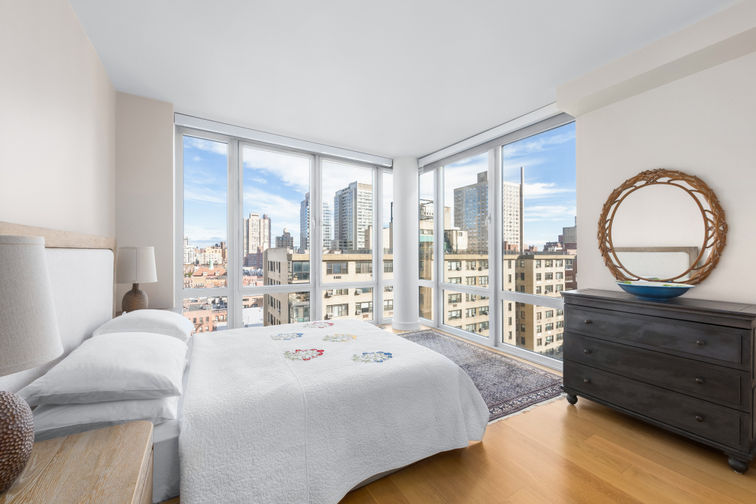 408 East 79th Street, Unit 14B Manhattan, NY 10075 - Photo 5 of 7