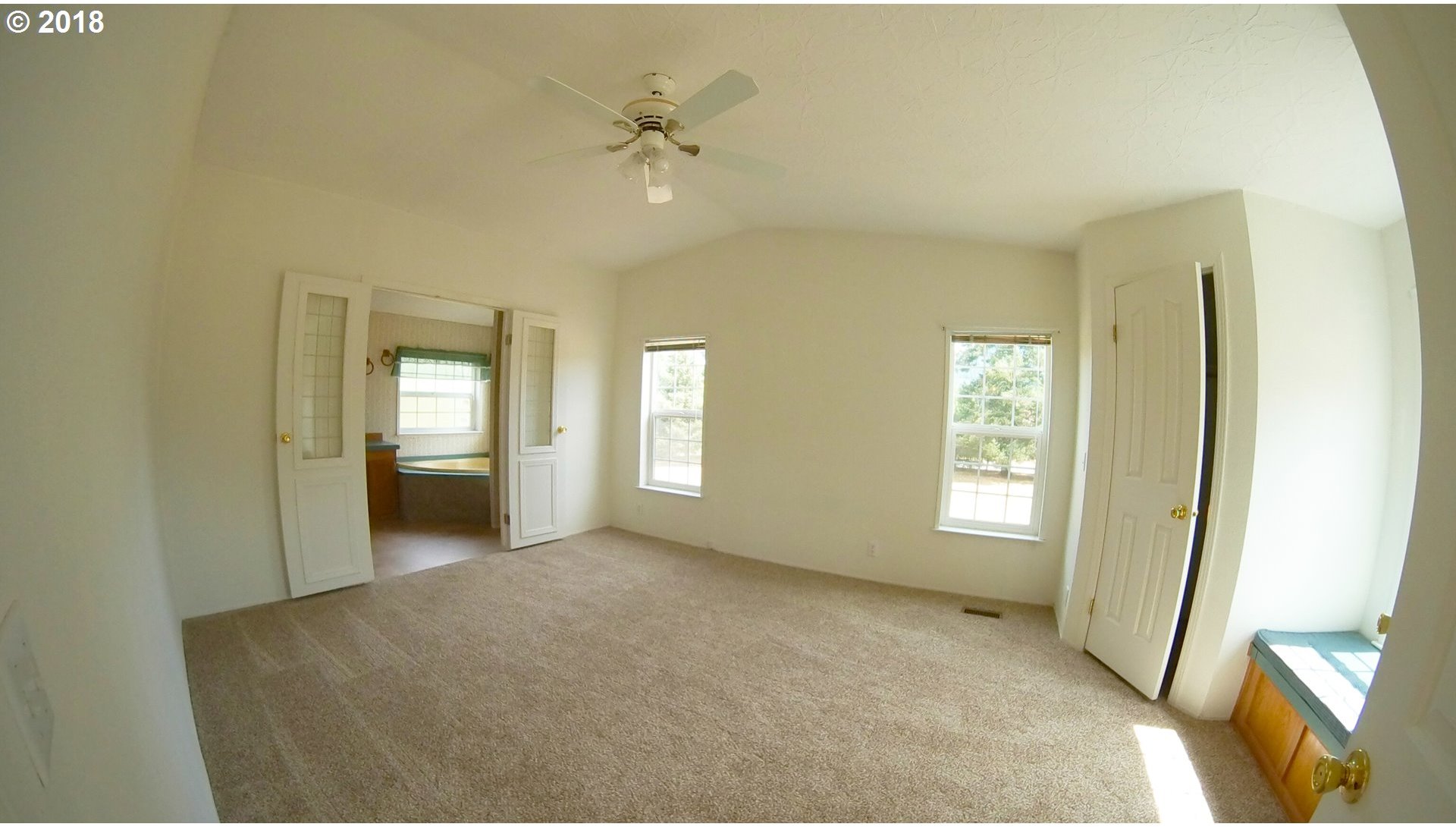 76866 London Road Cottage Grove, OR 97424 - Photo 4 of 30 Gallery Image 4