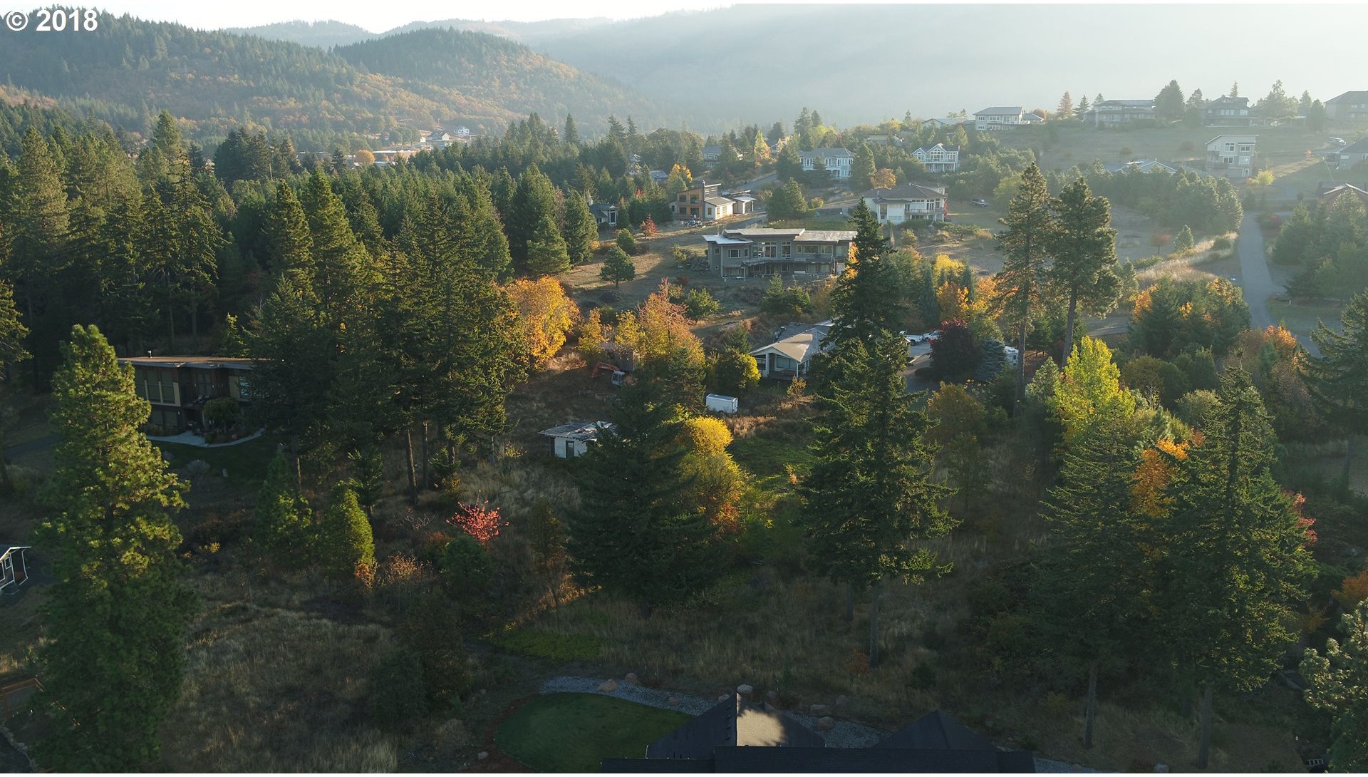 705 Northwest Loop Road White Salmon, WA 98672 - Photo 5 of 10 Gallery Image 5