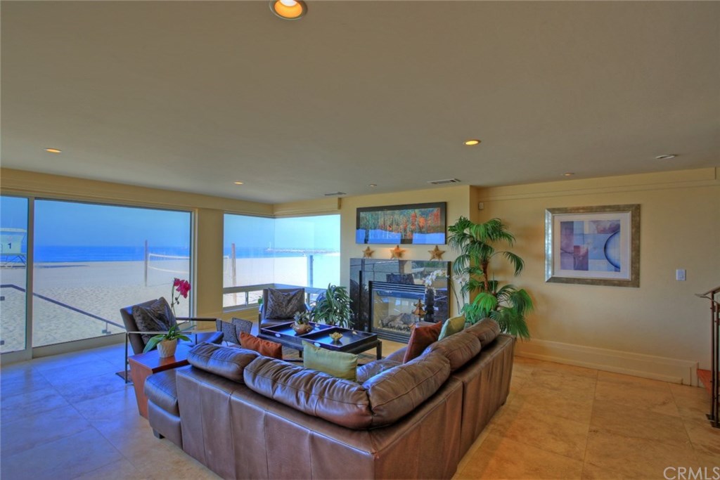 2129 Ocean Drive Oxnard, CA 93035 - Photo 15 of 71