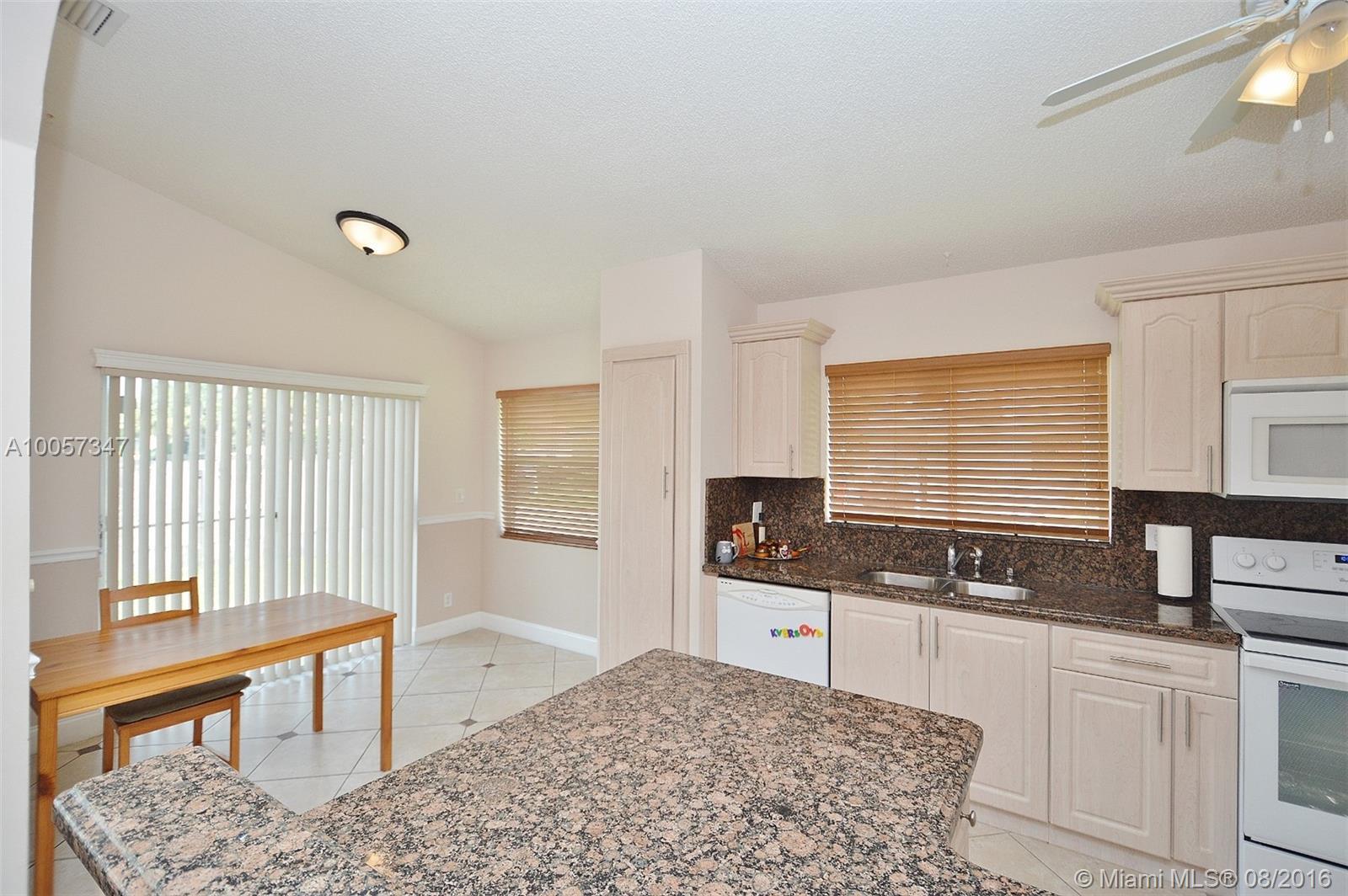 22251 Tempo Way Boca Raton, FL 33428 - Photo 7 of 24